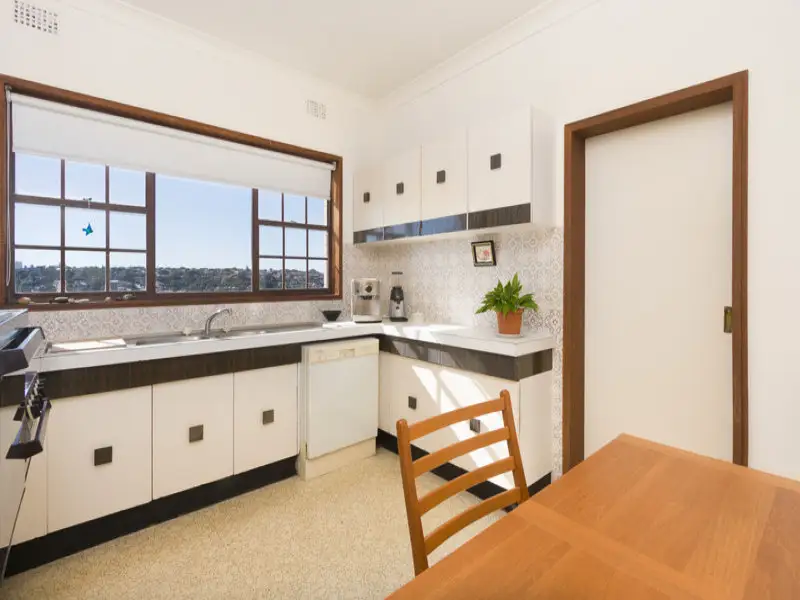 13/9 Dudley Street, Coogee Sold by Bradfield Badgerfox - image 1