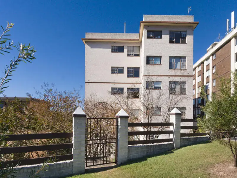 13/9 Dudley Street, Coogee Sold by Bradfield Badgerfox - image 1