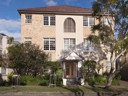 6/2 Kent Road, Rose Bay Sold by Bradfield Badgerfox