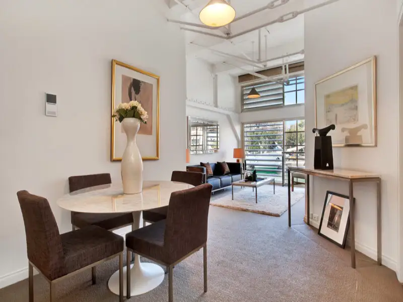 349/6 Cowper Wharf Road, Woolloomooloo Sold by Bradfield Badgerfox - image 1