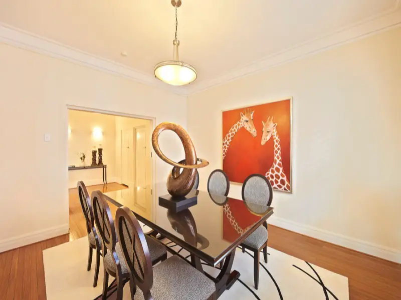 9/410 Edgecliff Road, Woollahra Sold by Bradfield Badgerfox - image 1