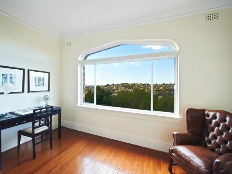 9/410 Edgecliff Road, Woollahra Sold by Bradfield Badgerfox - image 1