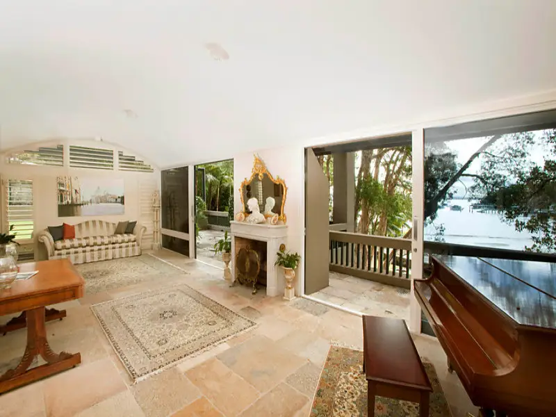 1A Loch Maree Place, Vaucluse Sold by Bradfield Badgerfox - image 1