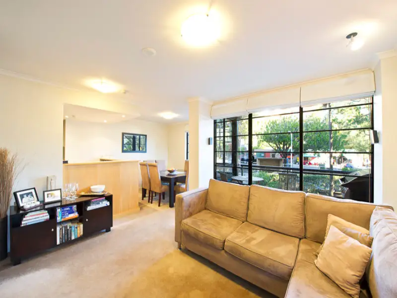 1/107 Darling Point Road, Darling Point Sold by Bradfield Badgerfox - image 1