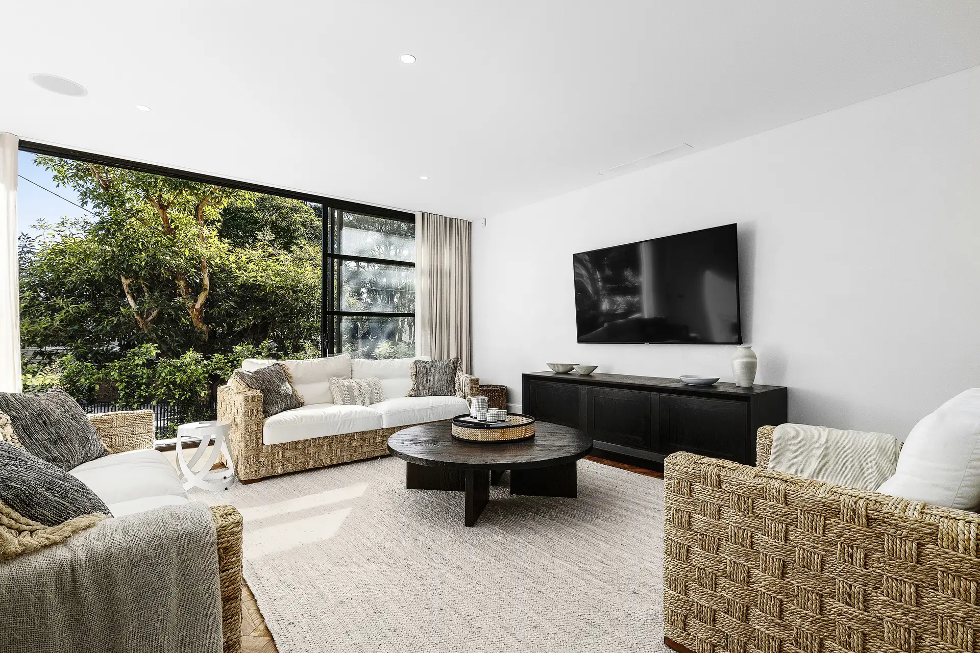 41 The Crescent, Vaucluse Sold by Bradfield Badgerfox - image 1