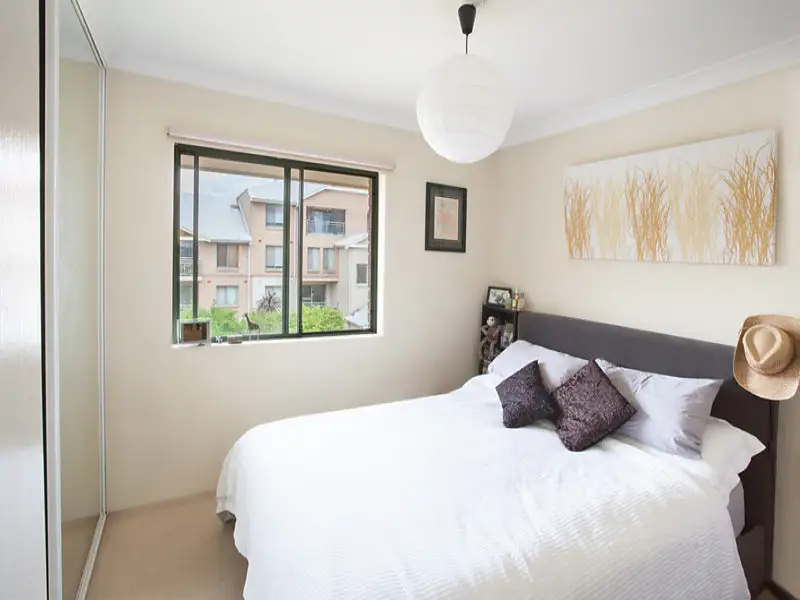 11/217 Chalmers Street, Surry Hills Sold by Bradfield Badgerfox - image 1