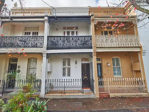 17 Victoria Avenue, Woollahra Sold by Bradfield Badgerfox