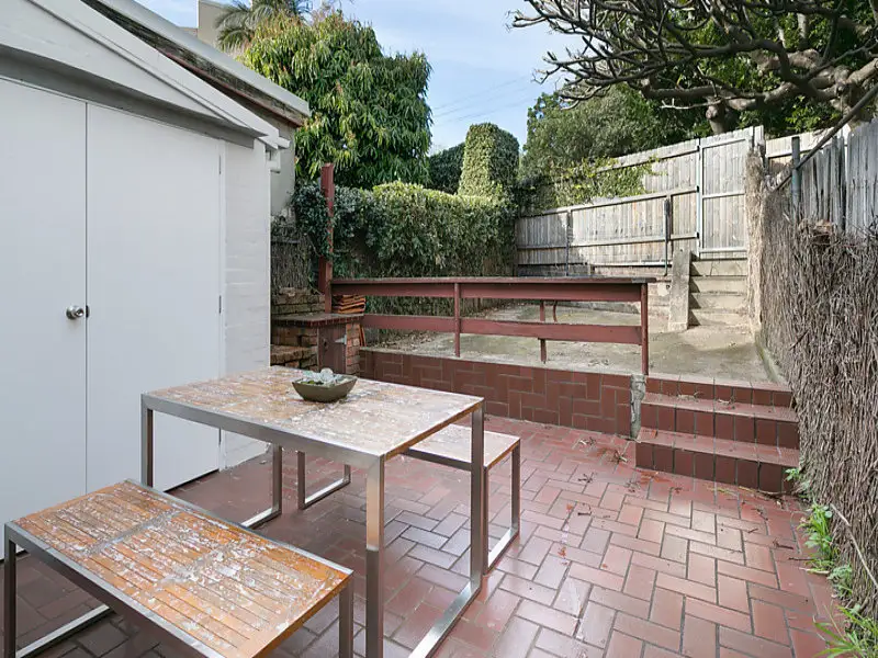 44 Boundary Street, Paddington Sold by Bradfield Badgerfox - image 1