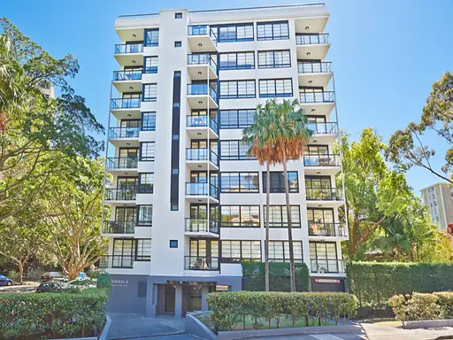 4/107 Darling Point Road, Darling Point Sold by Bradfield Badgerfox