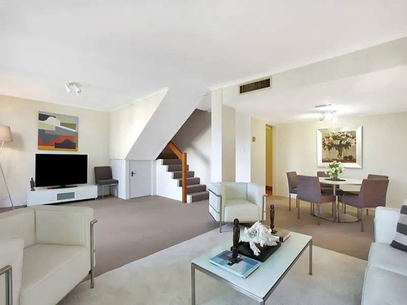 1/501 Glenmore Road, Edgecliff Sold by Bradfield Badgerfox - image 1