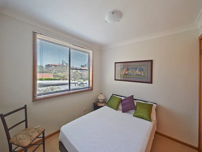 4 Jensen Avenue, Vaucluse Sold by Bradfield Badgerfox - image 1