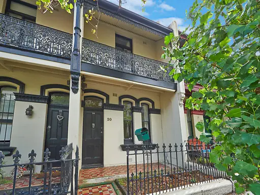 20 Jersey Road, Paddington Sold by Bradfield Badgerfox