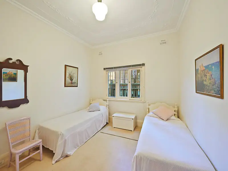 11A Mansion Road, Bellevue Hill Sold by Bradfield Badgerfox - image 1