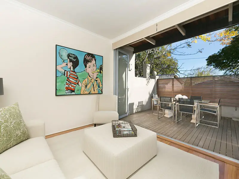 17 Alton Street, Woollahra Sold by Bradfield Badgerfox - image 1