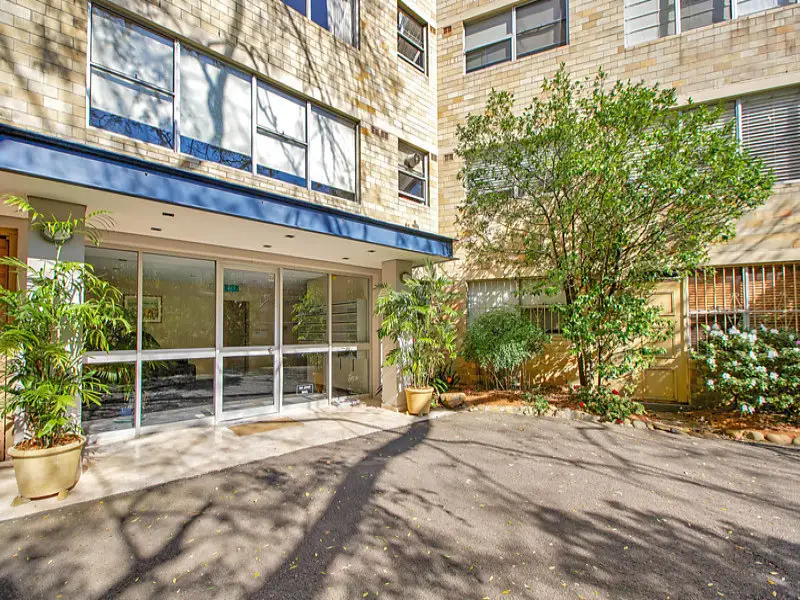 17/5 St Marks Road, Darling Point Sold by Bradfield Badgerfox - image 1