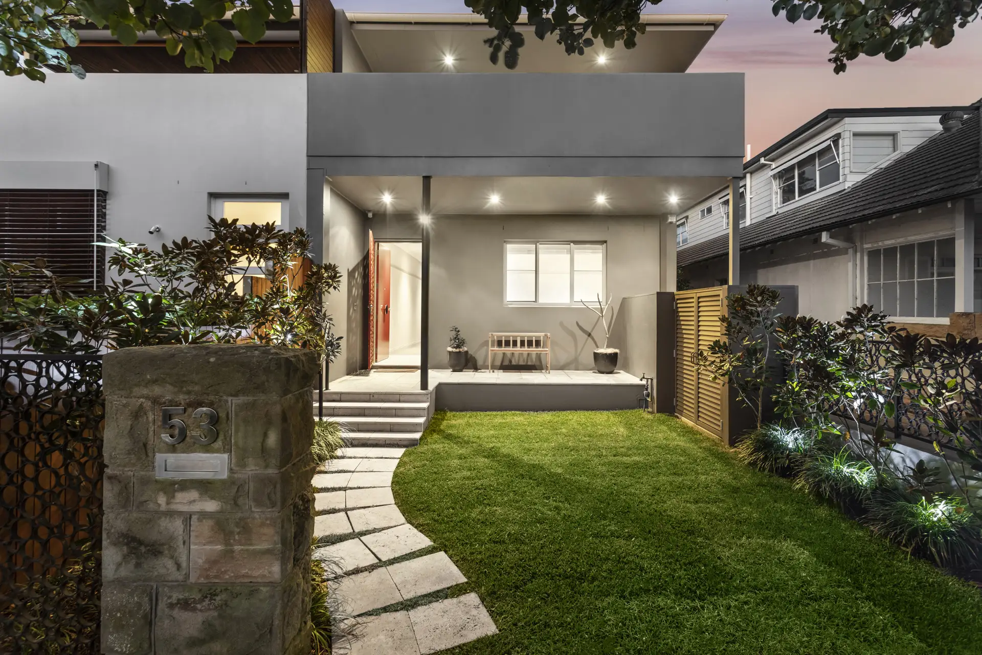 53 Kings Road, Vaucluse Sold by Bradfield Badgerfox - image 1