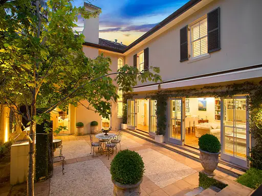 8 Wallaroy Road, Woollahra Sold by Bradfield Badgerfox