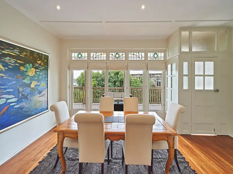102 New South Head Road, Vaucluse Sold by Bradfield Badgerfox - image 1