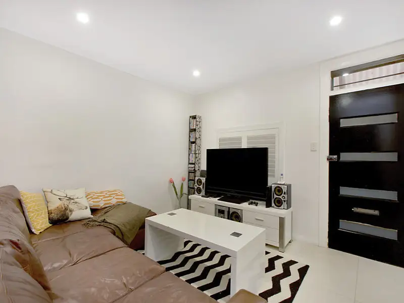 26 Prospect Street, Surry Hills Sold by Bradfield Badgerfox - image 1