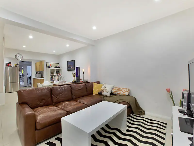 26 Prospect Street, Surry Hills Sold by Bradfield Badgerfox - image 1