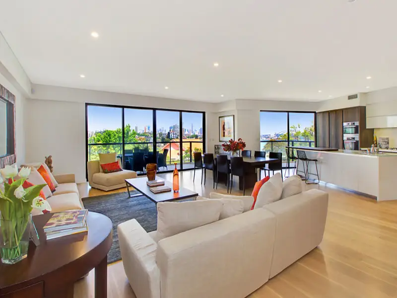 1/47-49 Wolseley Road, Point Piper Sold by Bradfield Badgerfox - image 1