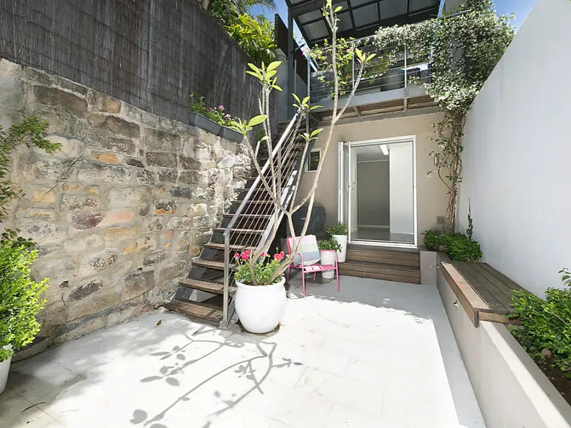 76 Cascade Street, Paddington Sold by Bradfield Badgerfox - image 1