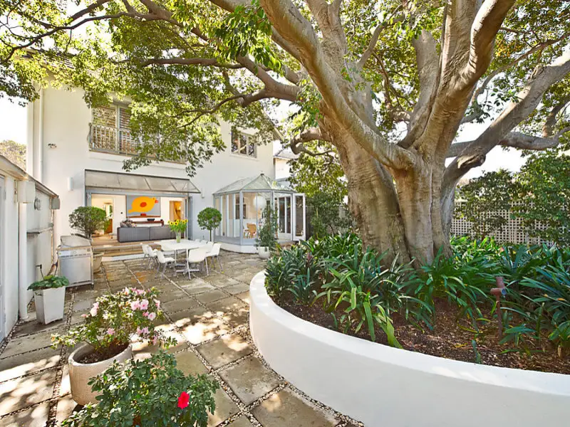 685 New South Head Road, Rose Bay Sold by Bradfield Badgerfox - image 1