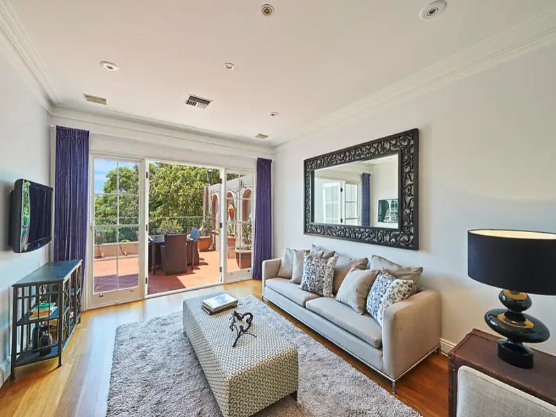 5 Fitzwilliam Road, Vaucluse Sold by Bradfield Badgerfox - image 1