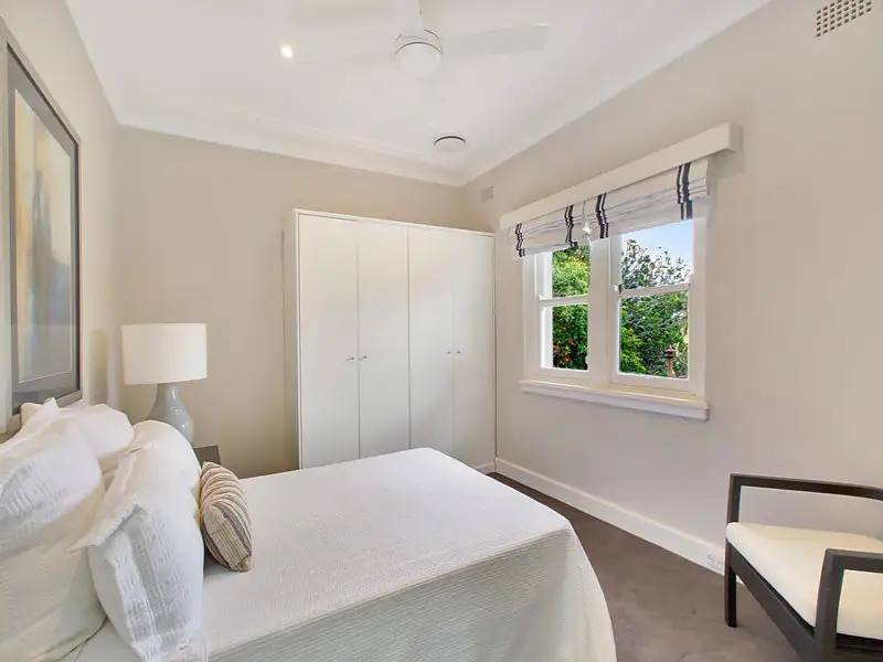 165 Edinburgh Road, Castlecrag Sold by Bradfield Badgerfox - image 1