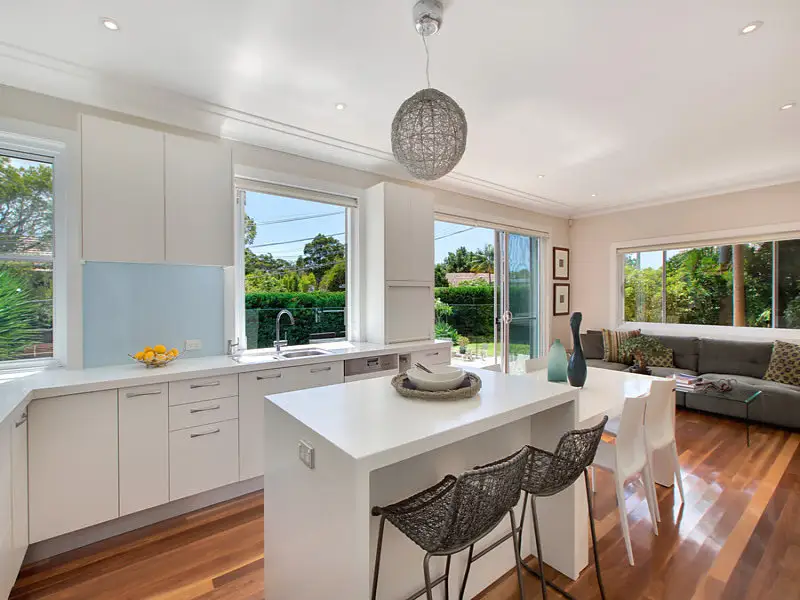 165 Edinburgh Road, Castlecrag Sold by Bradfield Badgerfox - image 1